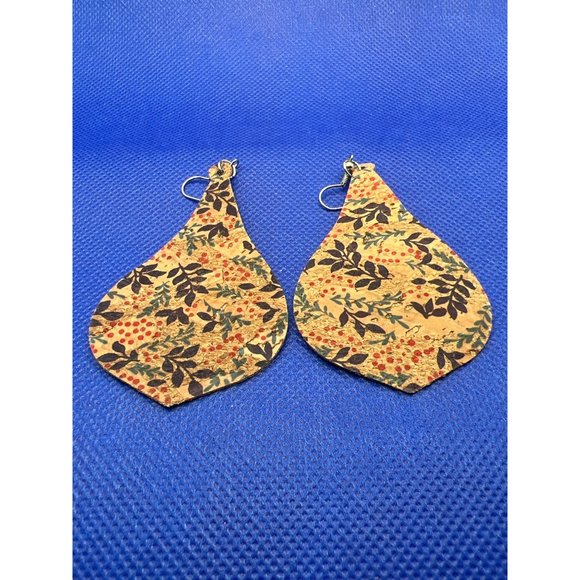 Light Weight Faux Leather Dangle Earrings - Picture 2 of 3